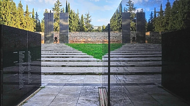 Greece signs a preliminary deal with a Belgian collector to buy WWII photos of Nazi executions