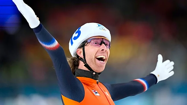 Jordan Stolz misses out on a 4th Olympic speedskating medal. Jorrit Bergsma, 40, wins the mass start
