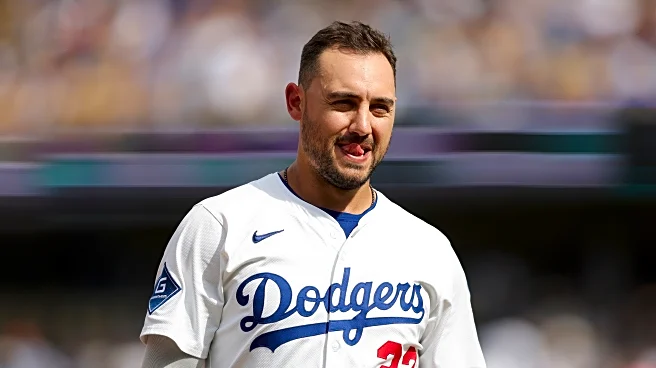 Outfielder Michael Conforto agrees to a minor league deal with the Chicago Cubs