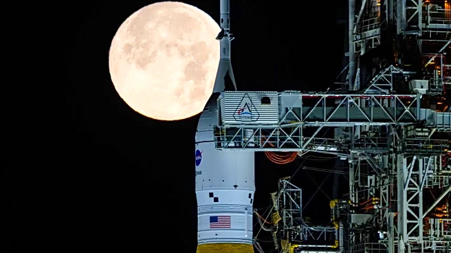 Old Apollo rocks shed new light on the moon's magnetic field long ago