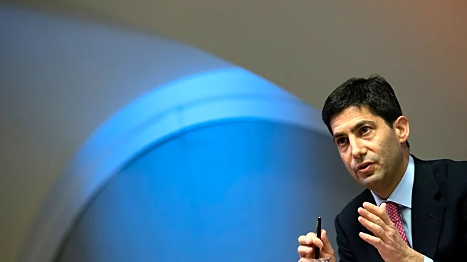 Trump expects his Fed pick and AI to deliver a replay of the '90s boom. Economists have doubts