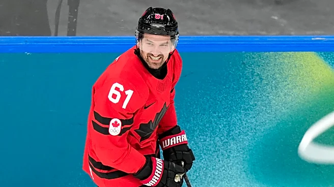 Golden Knights' Mark Stone leaves game at Penguins with an undisclosed injury