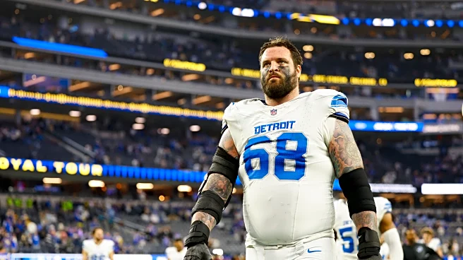 Lions offensive tackle Taylor Decker asks for release after planning to return for 11th season