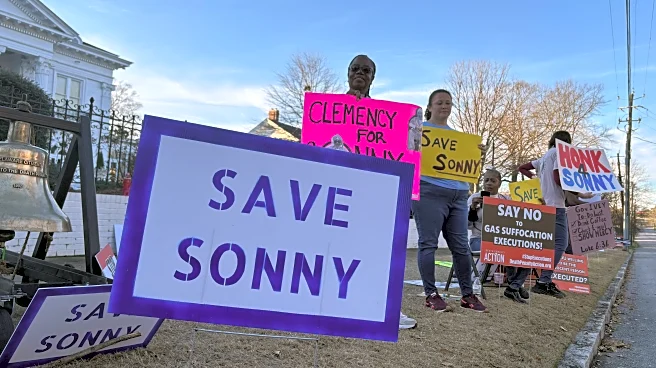 Alabama man facing execution for deadly robbery asks for clemency as he didn't kill victim