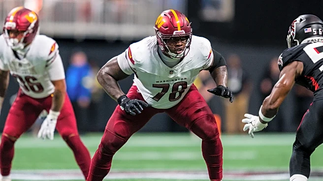 Commanders re-sign LT Laremy Tunsil and add CB Amik Robertson, AP source says