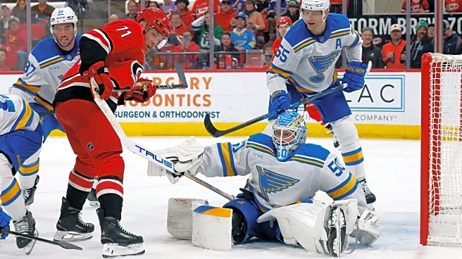Snuggerud scores 2, Binnington stops 31 shots as Blues beat East-leading Hurricanes 3-1