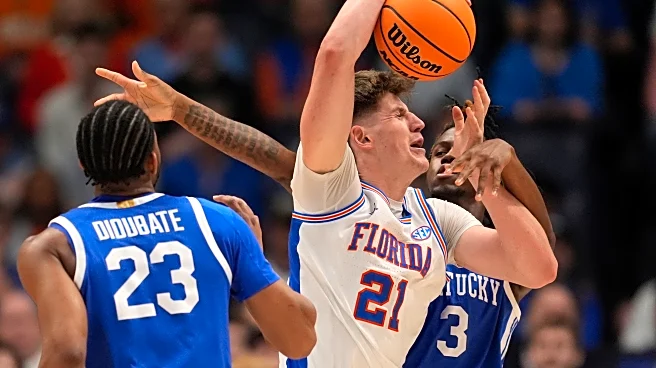 No. 4 Florida cruises to third victory over Kentucky to open SEC Tournament title defense