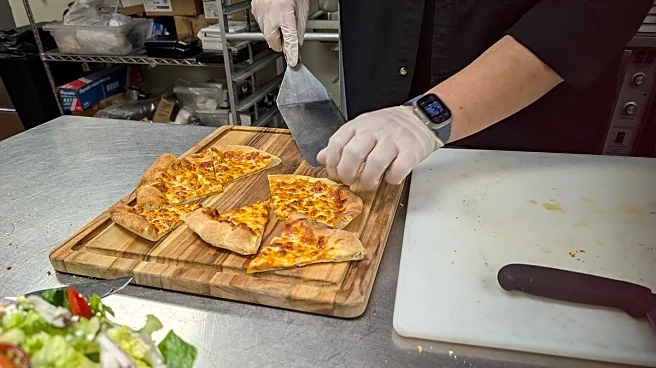 Amid Temple Israel horror, a small act of kindness — and pizza in Michigan