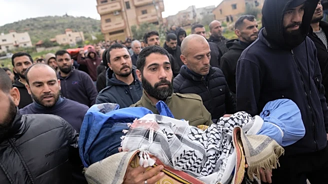 Israeli soldiers fire on family car in occupied West Bank, killing 4