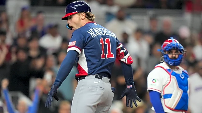 U.S. beats Dominican Republic 2-1 to reach third straight WBC title game