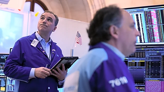 Falling oil prices send stocks higher