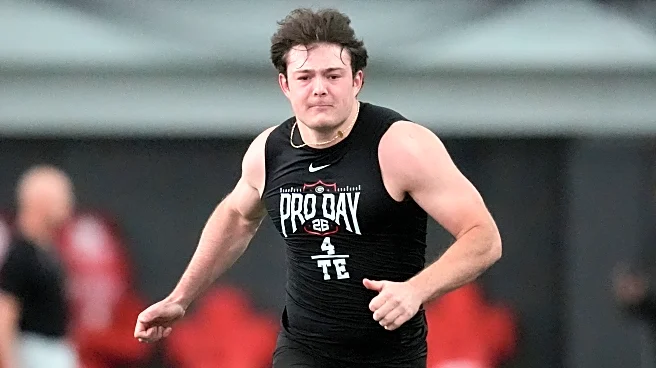 Georgia's Oscar Delp impresses at pro day after missing NFL combine drills with foot injury