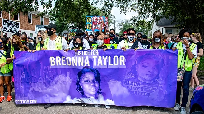 Feds move to dismiss charges against officers accused of falsifying warrant in Breonna Taylor raid
