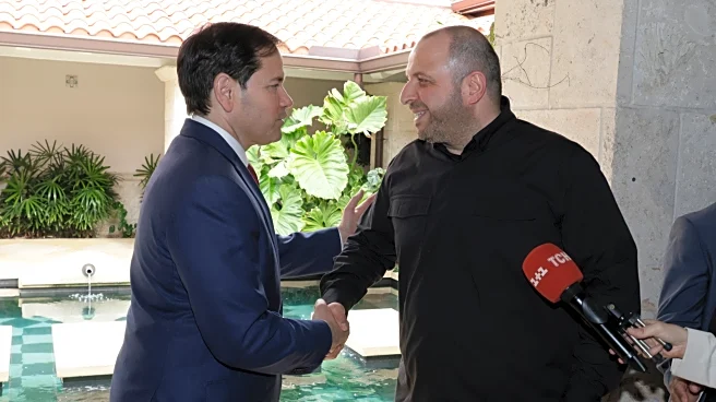 Russian strike on Zaporizhzhia kills 2 as Ukraine seeks resumption of peace talks