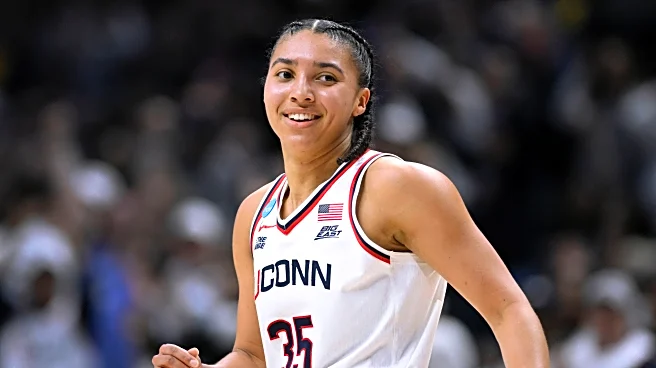 Fudd's 34 points, 8 3-pointers powers UConn past Syracuse and into Sweet 16 for 32nd straight time