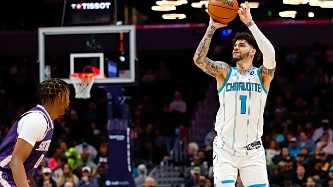 Hornets tie franchise record with 26 3s, rout Kings 134-90