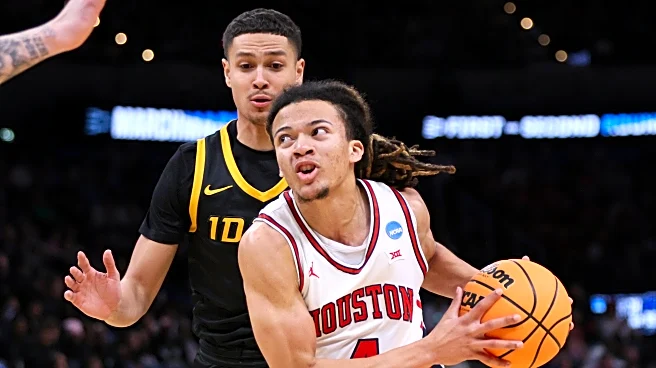 Houston embraces a 'home' Sweet 16 game at Toyota Center as Illinois arrives unfazed