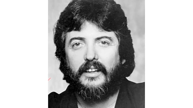 Dash Crofts of Seals & Crofts, known for hits 'Summer Breeze' and 'Diamond Girl,' dies at 87