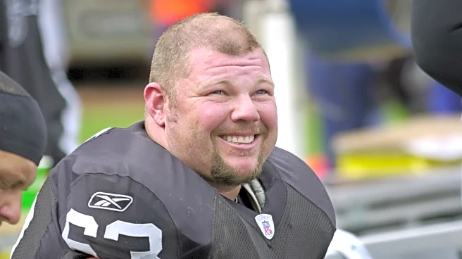 Former Raiders All-Pro center Barret Robbins dies at 52