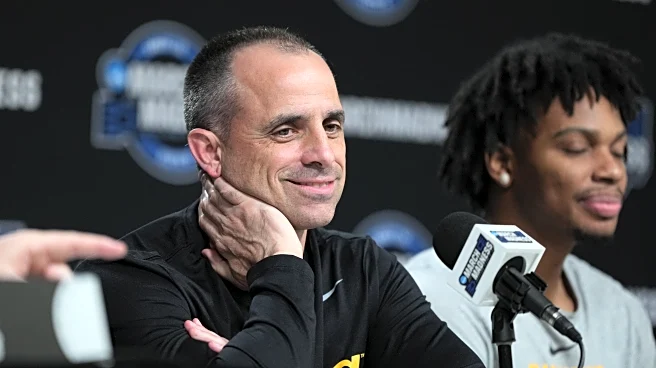 From Division II to Iowa’s Elite Eight run, the coach-player bond drives Bennett Stirtz