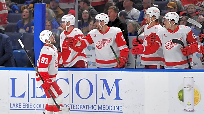 Alex DeBrincat sparks 3-goal 1st-period surge in Red Wings 5-2 win over Sabres