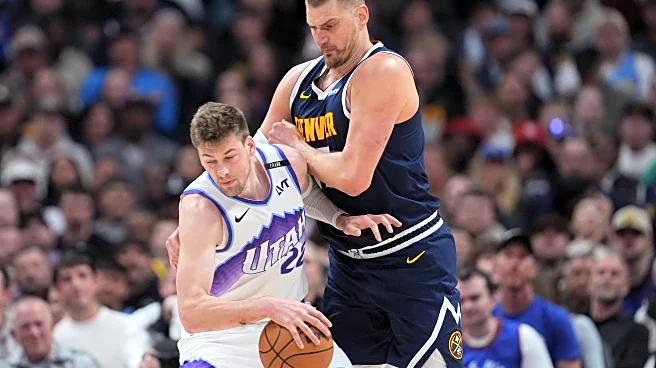 Jokic's triple-double, Murray and Johnson hit late 3s to rally Nuggets by Jazz, 135-129