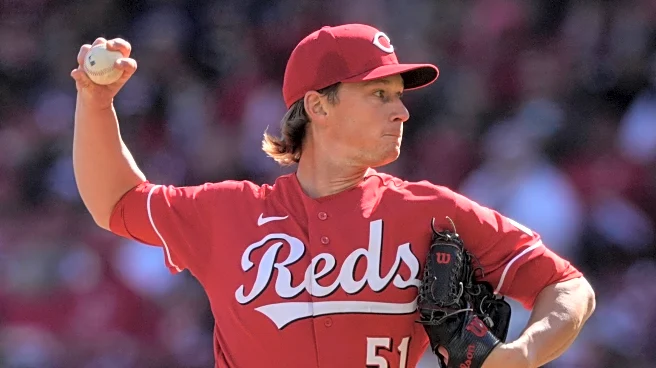 Dane Myers hits game-winning single in the 11th as the Reds beat the Red Sox 6-5