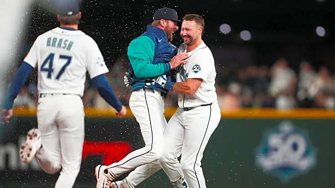 Cal Raleigh, the 2025 AL MVP runner-up, walks it off for Mariners in 2-1 win against Yankees