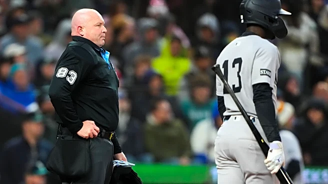 Yankees 5 for 5 on ABS challenges with umpire Mike Estabrook behind the plate