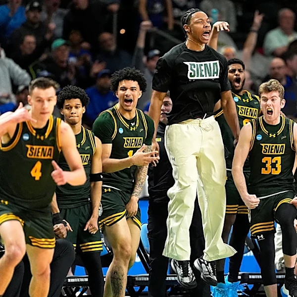 Nevada Smith, former Marquette and Texas assistant with NBA ties, picked to become Siena coach