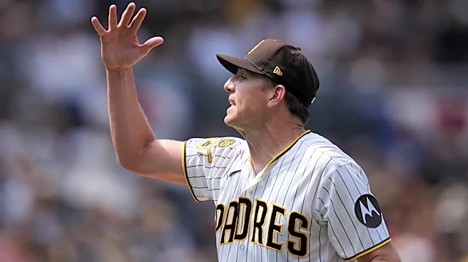 Pivetta, Laureano lead the Padres to a 7-1 win against the Giants to avoid 3-game sweep