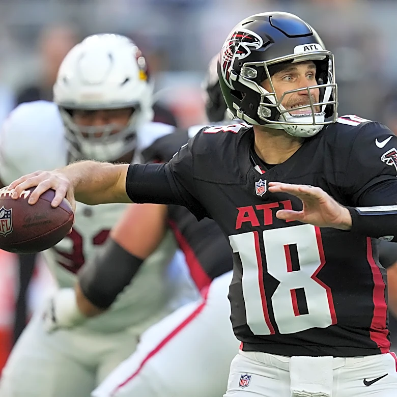 Raiders sign Kirk Cousins to give expected top pick Fernando Mendoza a veteran presence