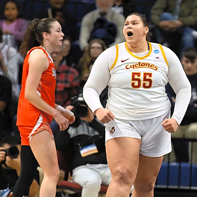 Iowa State star Audi Crooks entering the transfer portal, the latest to leave team in mass exodus