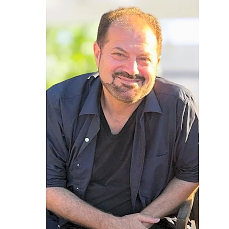 Elected leaders and clergy seek release of Wisconsin mosque president detained by immigration agents