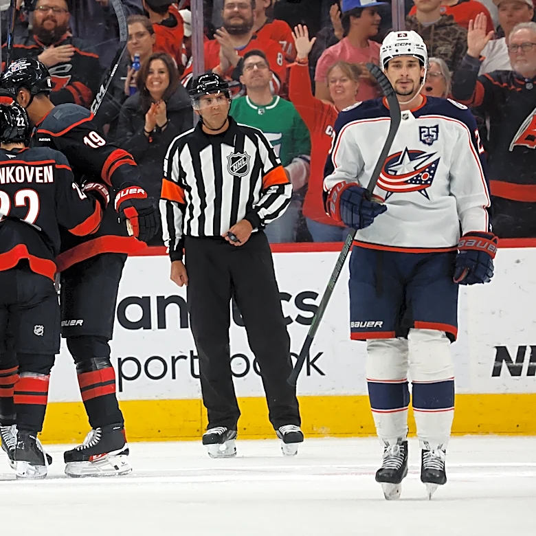Stankoven scores twice as Hurricanes beat Blue Jackets 5-1, clinch playoff berth