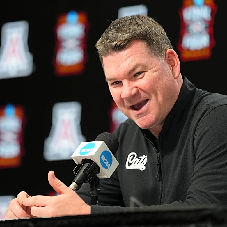 Arizona's Tommy Lloyd agrees to extension amid status as potential candidate for UNC job