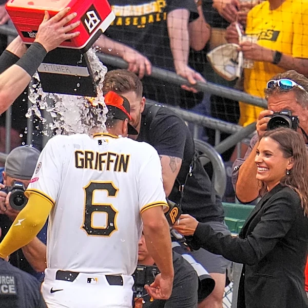 Pirates shortstop Konnor Griffin, 19, certainly looks ready for the majors during electric debut