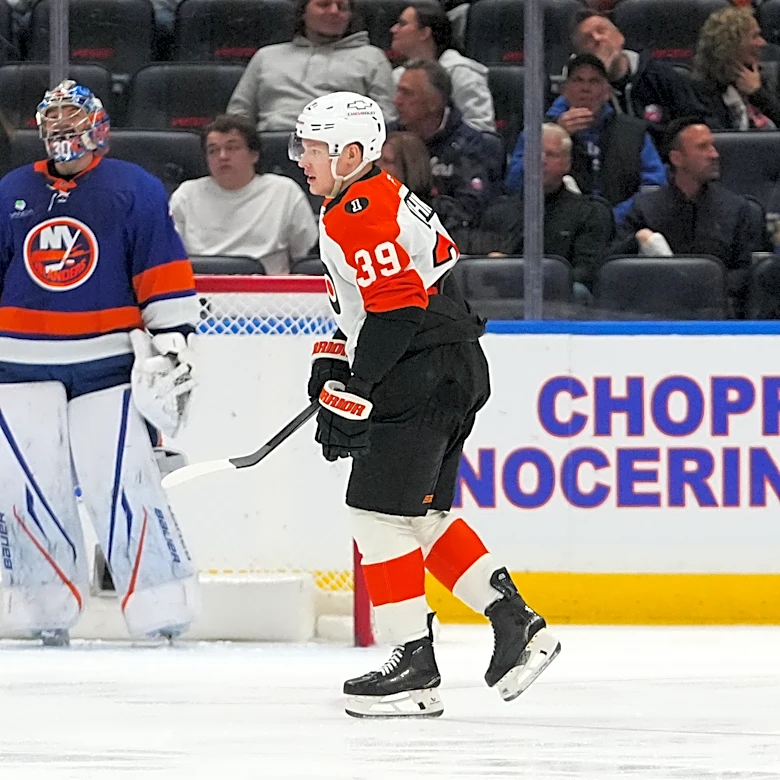Matvei Michkov has a goal, 2 assists as the Flyers beat the Islanders 3-1