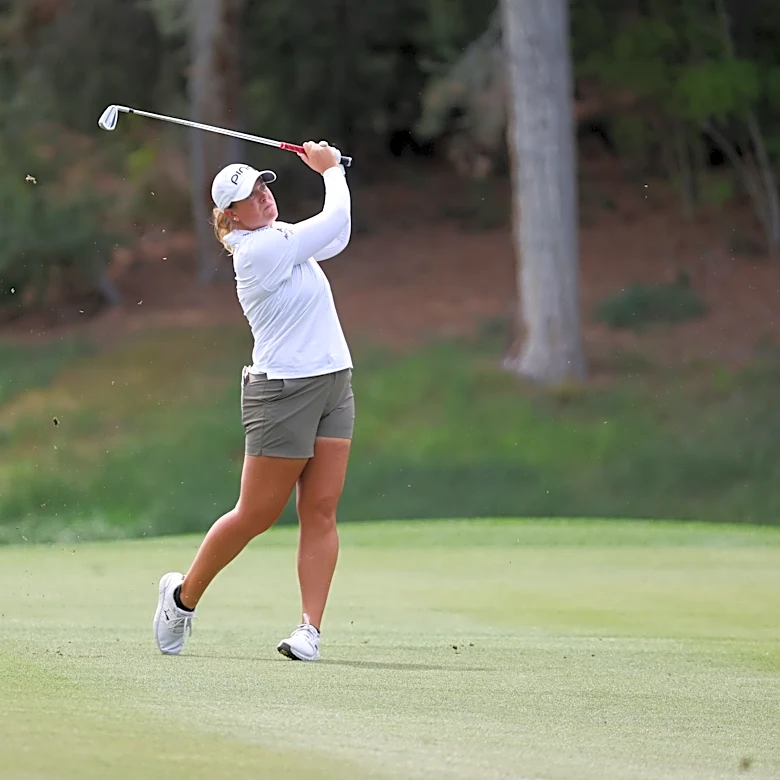 Lauren Coughlin surges through gusty round for a 5-shot lead at Shadow Creek