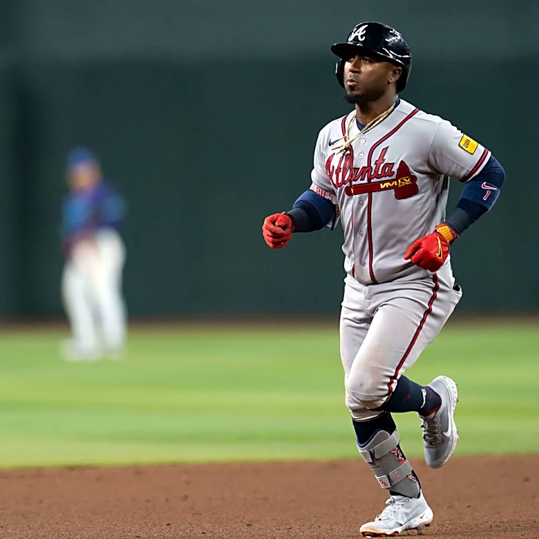 Albies and Olson hit back-to-back homers in 9th to give Braves 2-0 win over Diamondbacks