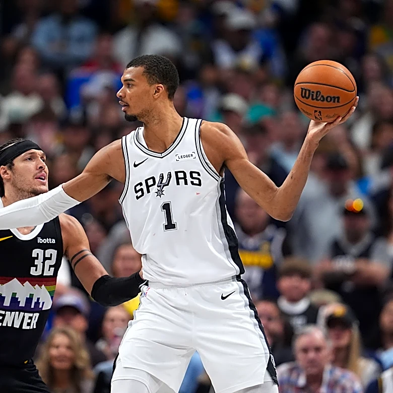 Jokic scores 40, outduels Wembanyama and Nuggets top Spurs 136-134 in OT