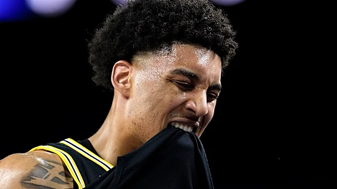 Michigan star Yaxel Lendeborg returns to Final Four game against Arizona after hurting ankle, knee