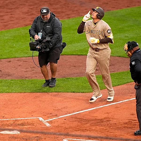 Kick-save and a beauty: Manny Machado's well-timed kick helps Padres rally to win in Boston