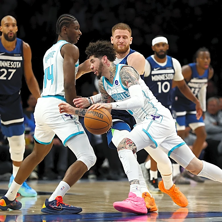 Hornets win their 4th straight behind 35 points from LaMelo Ball, beat the Timberwolves 122-108