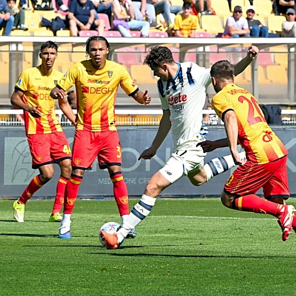 Late goal lifts Napoli into second in Serie A and McKennie helps Juve overcome Genoa