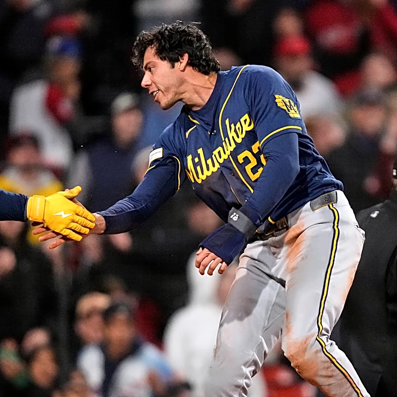 Brewers beat stumbling Red Sox 8-6 behind Mitchell's tiebreaking single and 3 hits from Yelich