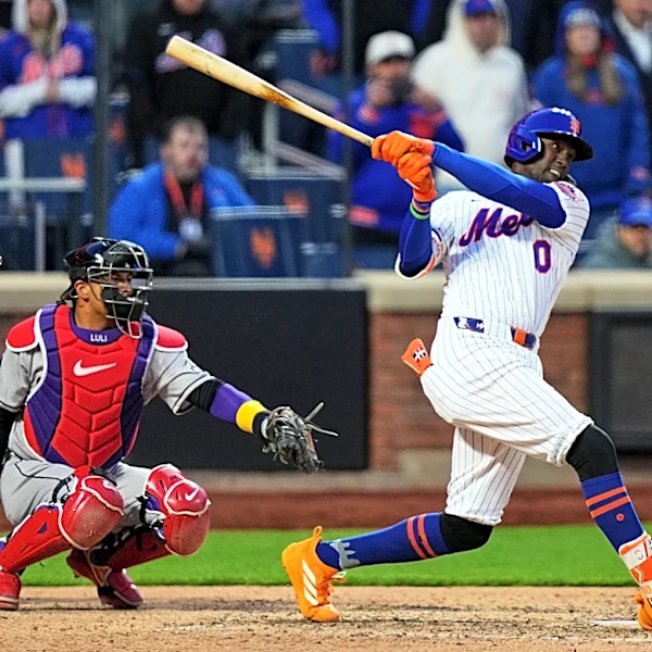 Mauricio lifts Mets over Diamondbacks 4-3 in 10 innings with pinch-hit single in return to majors