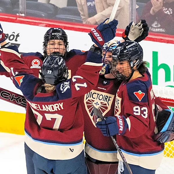 Three-goal burst in second period spurs Victoire to 4-1 win over Torrent