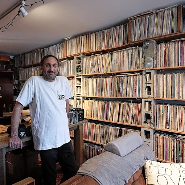 Volunteers turn a fan's recordings of 10,000 concerts into an online treasure trove