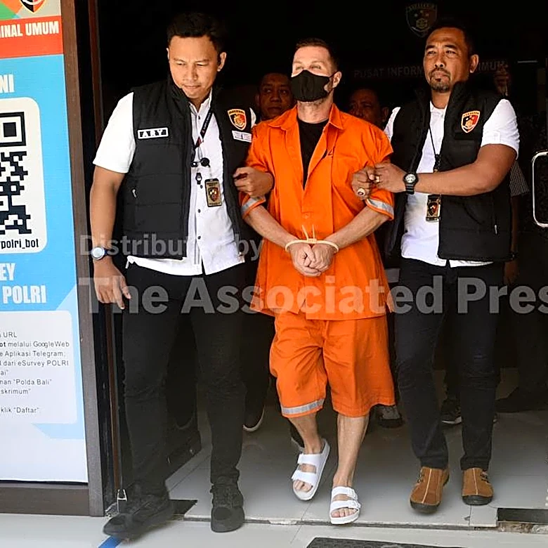 Indonesia extradites Scottish man sought by Spain as crime boss